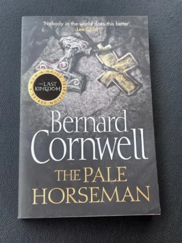 Livro The Pale Horseman Bernard Cornwell Original Inglês Viking Saxon