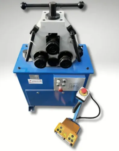 VMP30 Calandra de Perfil Motorizada