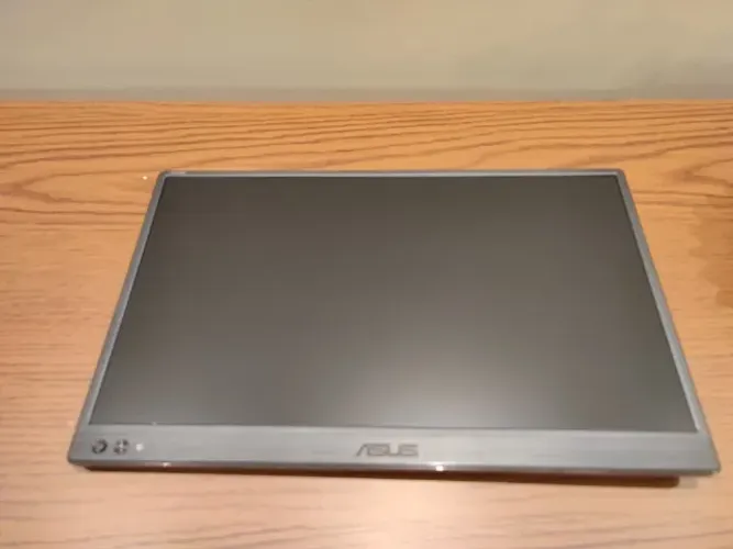 Monitor portátil Asus ZenScreen MB169CK preço de desapego!!!