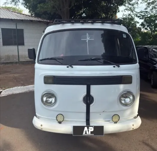 Volkswagen Kombi Furgão 2004