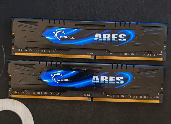 Memória ram G.Skill Ares DDR4 2x8Gb 3600MT/s CL15 