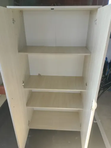 Arnrmário de escritório