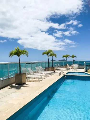 Cobertura à venda, 216 m² por R$ 1.500.000,00 - Imbetiba - Macaé/RJ