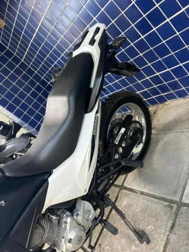 Bros 160