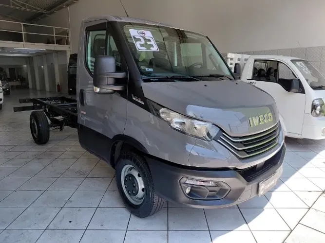 Iveco Daily Chassi 35-160 Longo 3.0 (die.)(e6) 2023