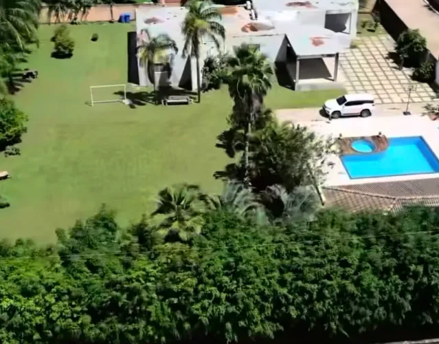 ALUGA-SE CASA PARA EVENTOS