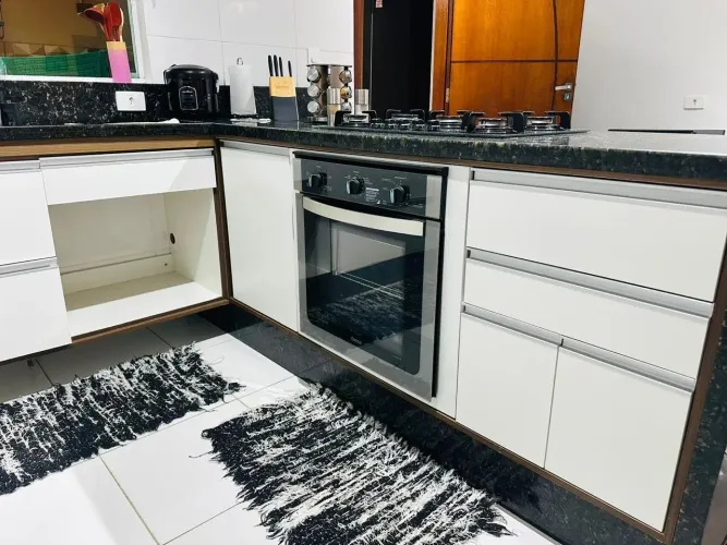 Casa de condominio com diferencial em Jacareí