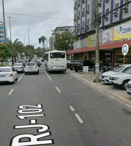 LOJÃO EM AVENIDA DE GRANDE MOVIMENTO