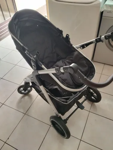 Carrinho de bebe Moises