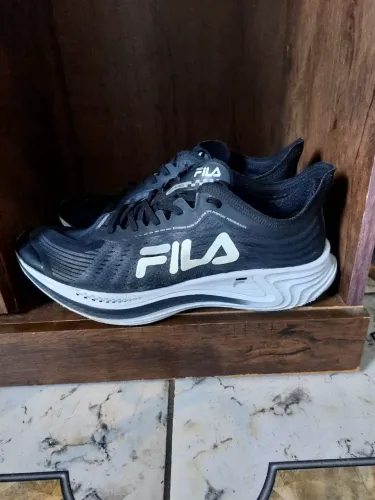 Tênis de corrida Fila Racer Carbon 1