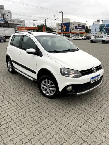 Volkswagen Crossfox I Motion 1.6 MI T. Flex 8V 5P 2013