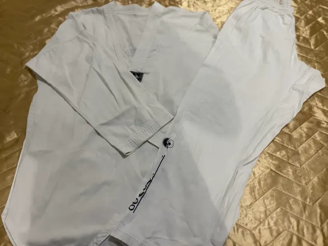 Kimono taekwondo tamanho A3 usado 