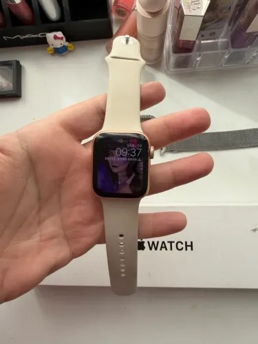 (IMPERDÍVEL) Apple Watch SE Rose Gold - Saúde Bateria 99%