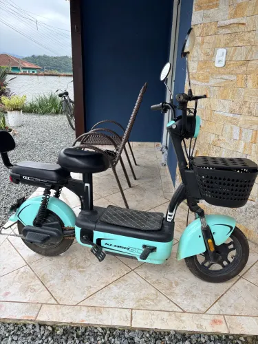 Bicicleta/motinho elétrica