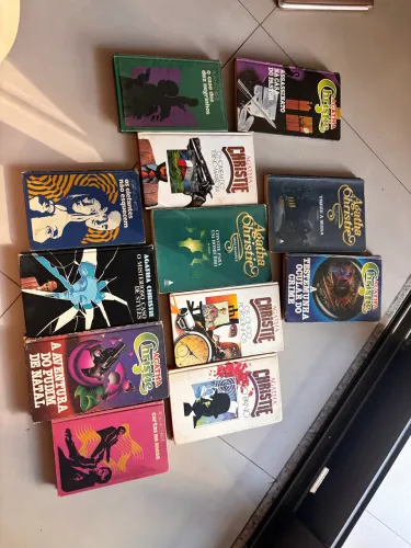 Unidade livro Agatha Christie