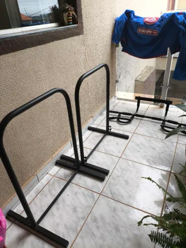 Barra multifuncional e Barra paralelo