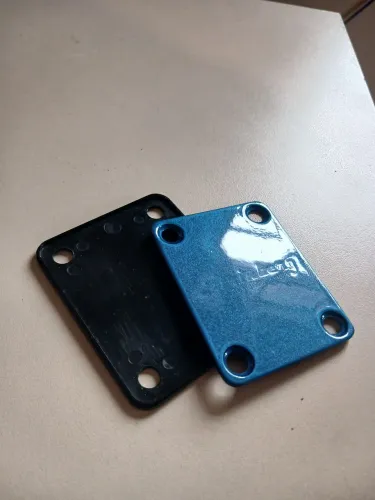 Neck Plate guitarra Strinberg 