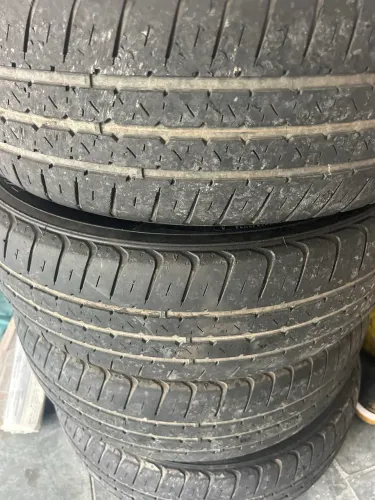Pneus 175 65 14 
