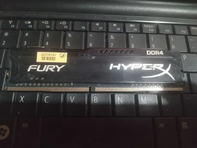 Memória 04 GB DDR4 DESKTOP