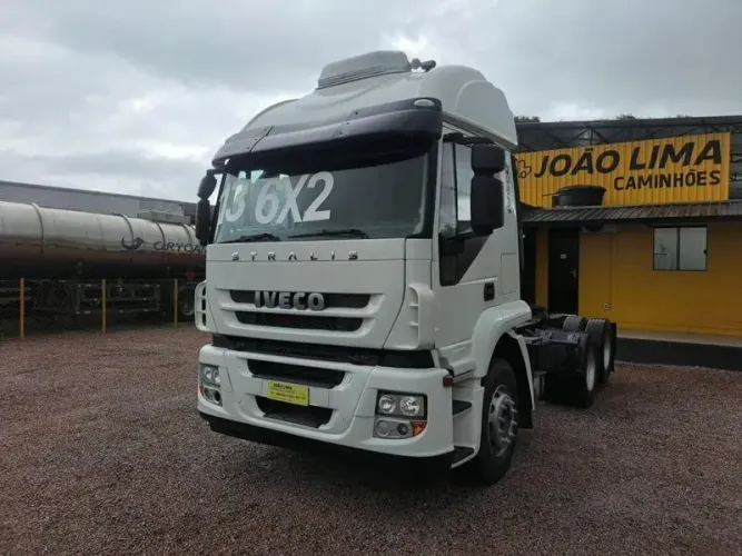 IVECO STRALIS 400 6X2 2013 - REPASSE