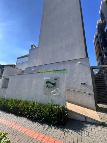 EXCELENTE KITNET, SENDO 01 SUÍTE PARA MORAR NO RESIDENCIAL AREZZO, PRÓXIMO DA UEM, ZONA 07