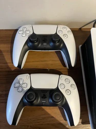 PS5 slim 2 controles 