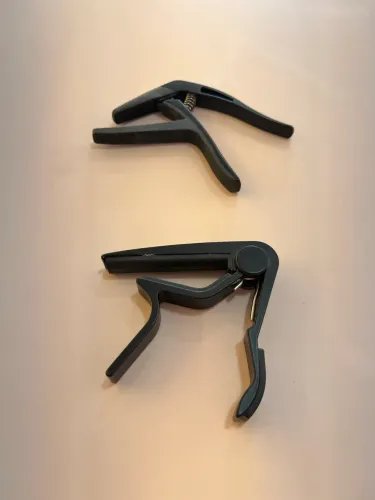 Capotraste para Guitarra/Violão