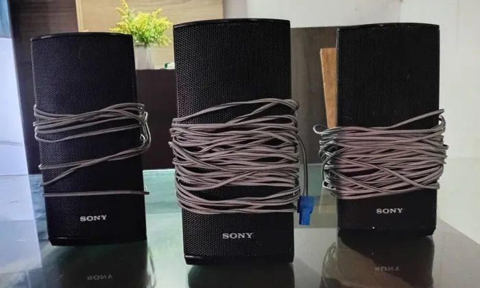 Caixas de som Sony em ótimo estado