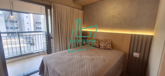 Studio de 24m² para locação em Moema