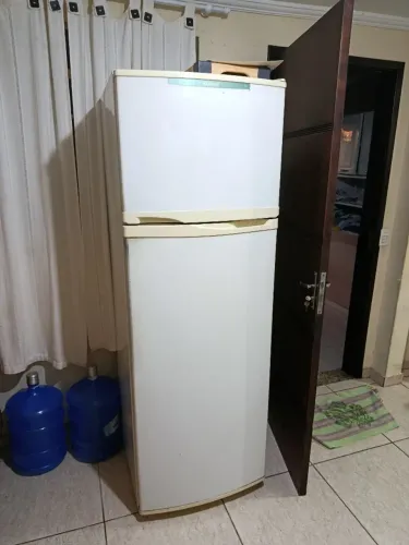 Geladeira Consul 