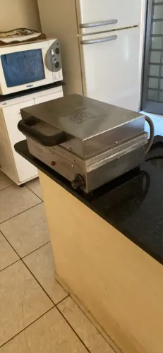 Máquina de Crepes suíços 