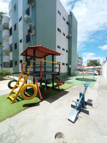 Apartamento na principal de Jaguaribe com portaria