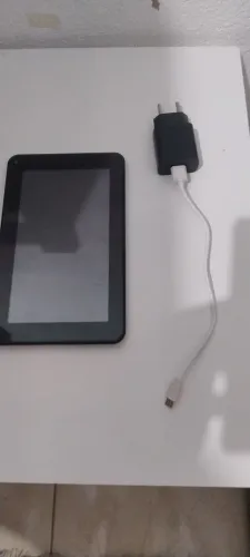 TABLET COM CARREGADOR -tablet m7s lite multilaser