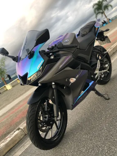 YZF R15 2025 baixo km