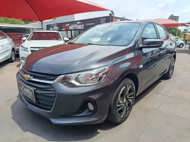 Onix Plus LT 1.0 12V Flex Mec. 4P 2024