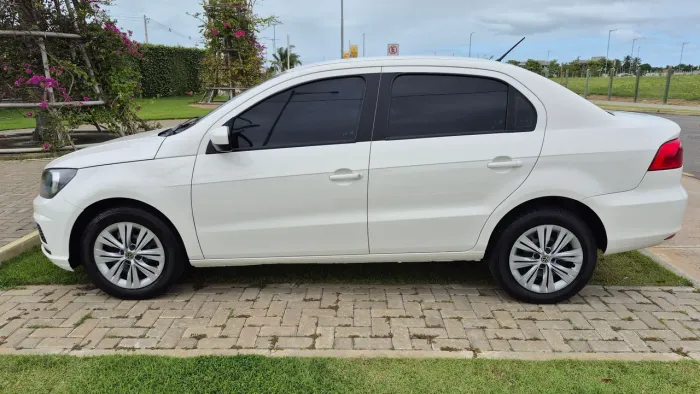 Volkswagen Voyage 1.6 MSI Flex 8V 4P 2020