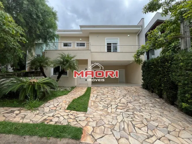Casa à venda no Condomínio Madre Maria Vilac em Valinhos