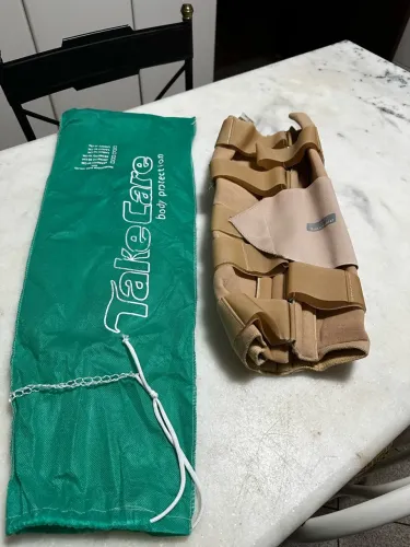 Imobilizador de Joelho Fixo Take Care Largo 50 cm