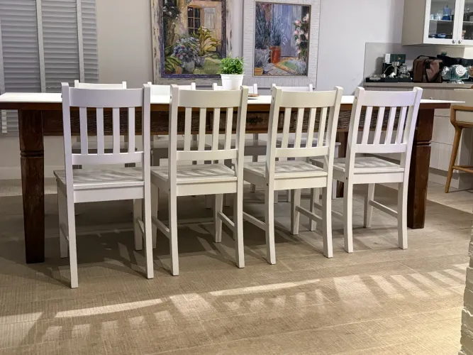 8 Cadeiras para mesa de jantar Brancas ( Tok&Stok)