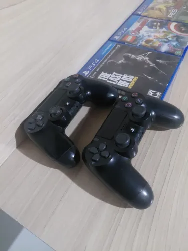 Ps4 slim