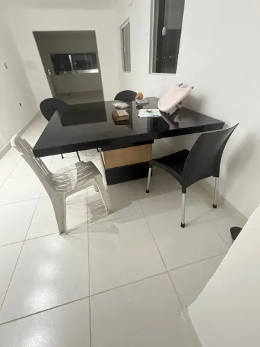 Mesa de jantar grande