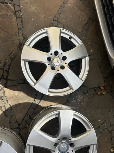JOGO DE 4 RODAS ARO 17 ORIGINAL MERCEDES BENZ CLA 250 4MATIC