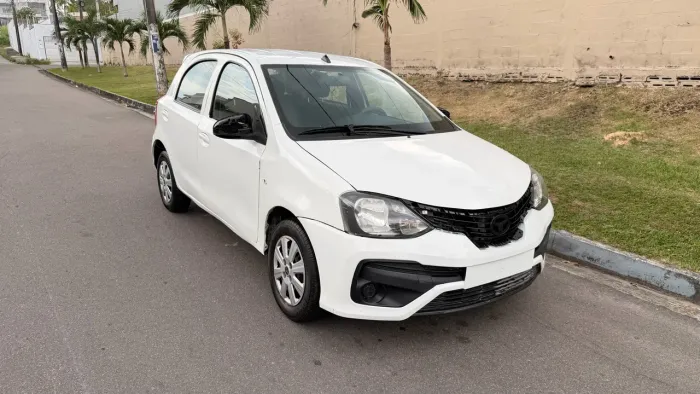 Toyota Etios X 1.3 Flex 16V 5P Mec. 2019