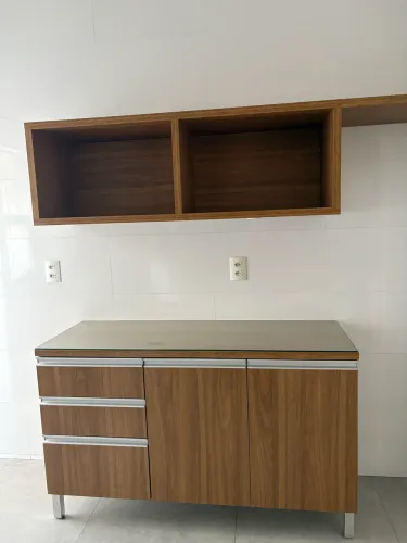 conjunto de móveis seminovos em mdf/compensado amadeirado