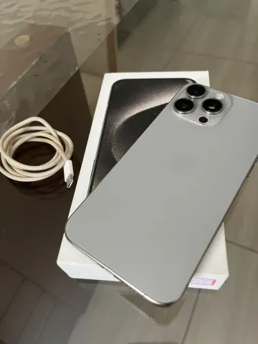 IPhone 15 pro max 256GB