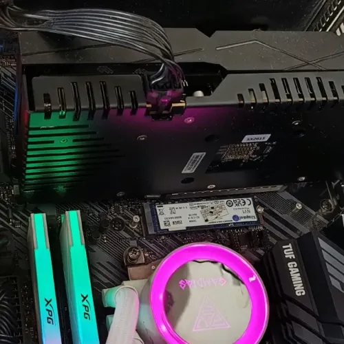 ? VENDO PLACA DE VÍDEO RX 7600 8GB - PCYES