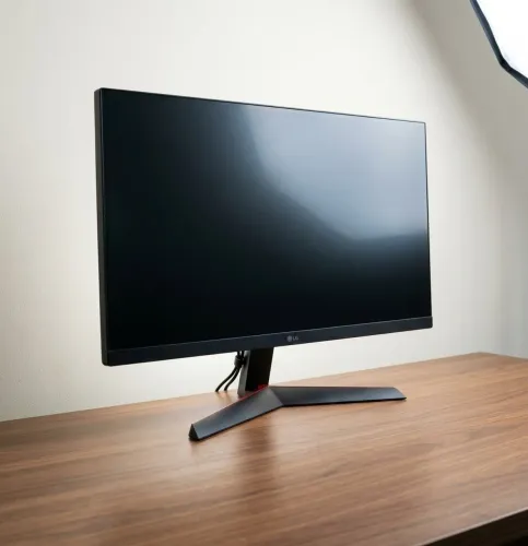 Monitor LG Ultragear 144hz, 24' gamer.