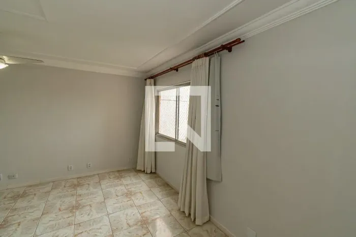 APARTAMENTO RESIDENTIAL em Campinas - São Paulo, Cambuí