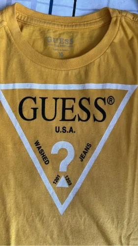 Básica guess infantil