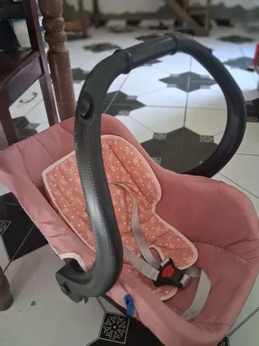 Bebê conforto em boas condições